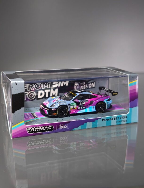 Tarmac Works Porsche 911 GT3 R DTM 2023 #9