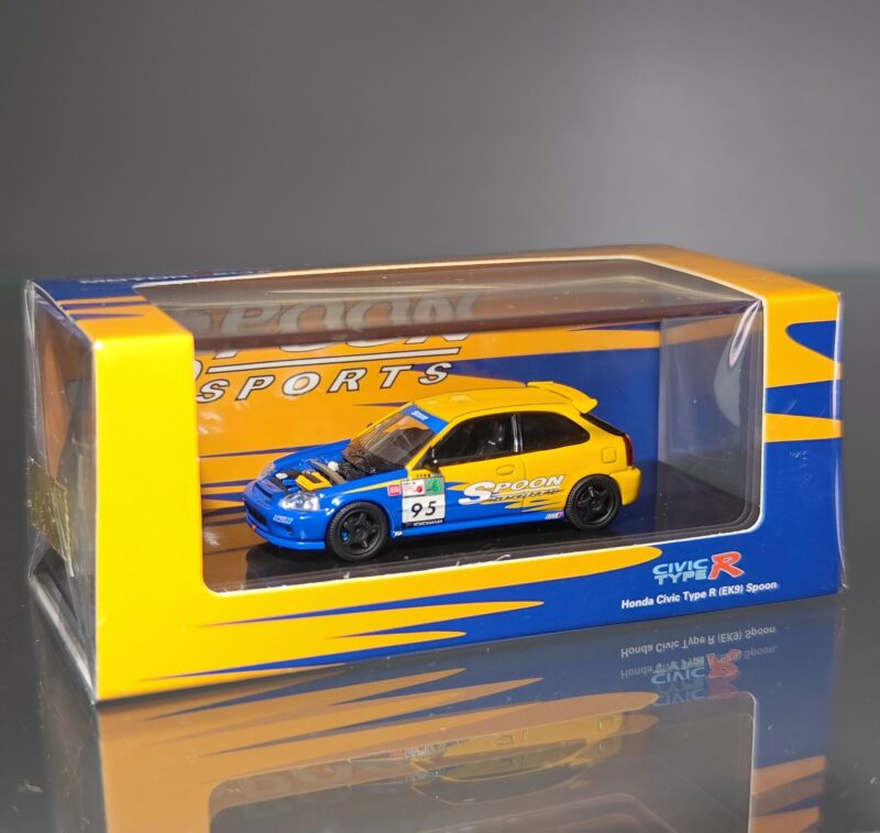 MotorHelix Honda Civic Type R (EK9) Spoon