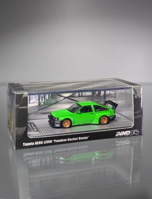 INNO64 Toyota AE86 Levin PANDEM ROCKET BUNNY Green