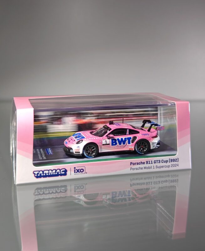Tarmac Works Porsche 911 GT3 Cup (992) Porsche Mobil 1 Supercup 2024 #01