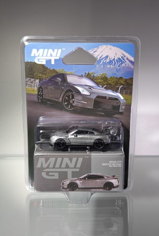 Mini GT NISSAN GT-R 2013 Dark Metal Gray (NISMO R35 CRS Version) Blister pack