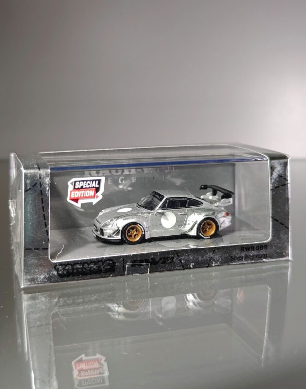 Tarmac Works RWB PORSCHE 993 Silver Phantom
